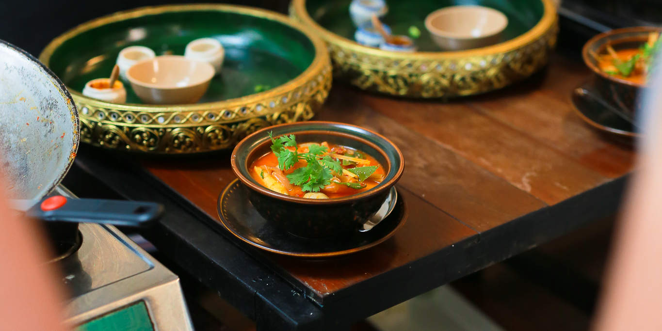 House of Taste | Lớp học nấu ăn Thái thực hành & Tour Chợ